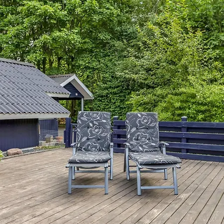 Mila - 30km From The Sea By Interhome Nyaraló *